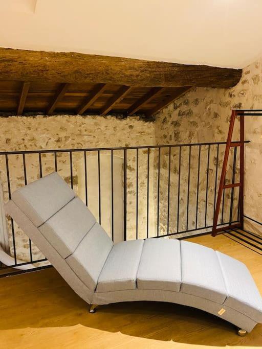Loft En Plein Coeur Du Village Vakantiehuis